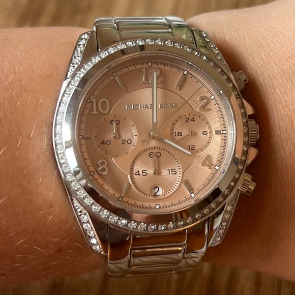 Michael Kors Watch with pink Dial and Diamonds main image 7